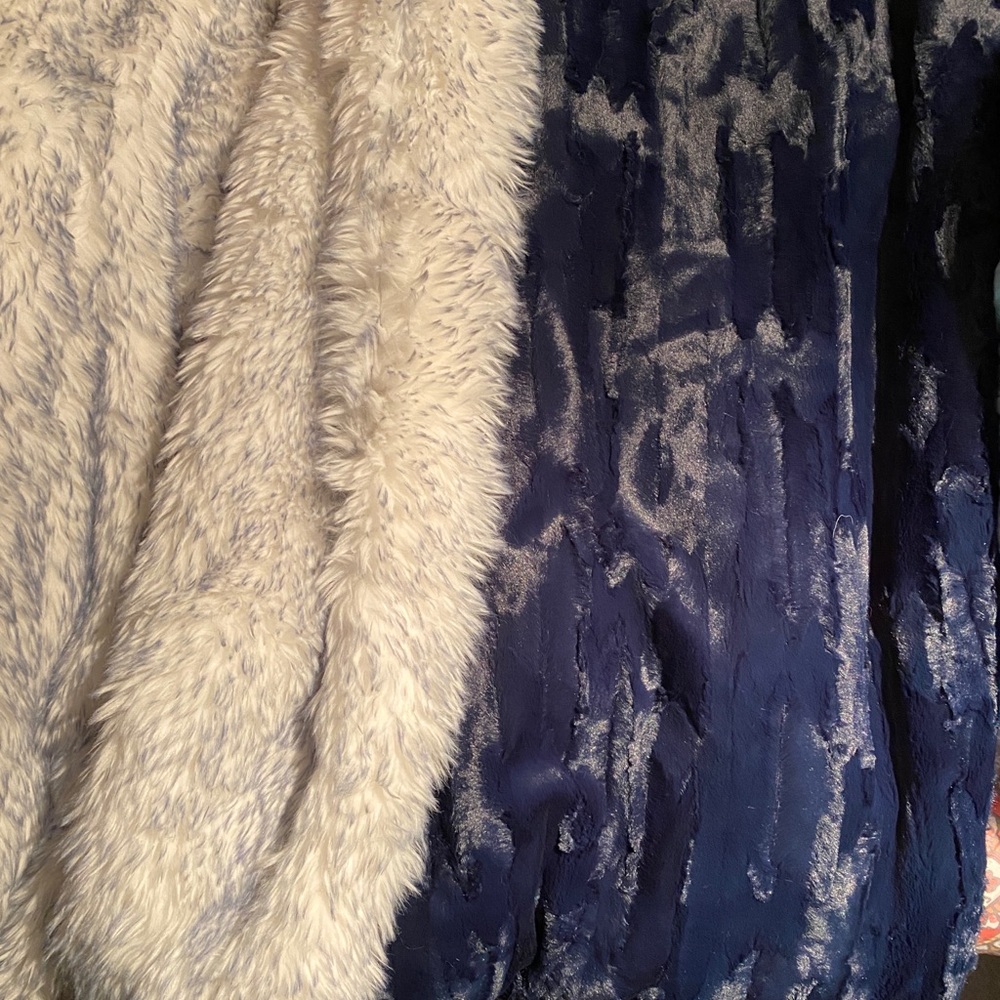 100% Minky Fabric it’s silky & butter soft